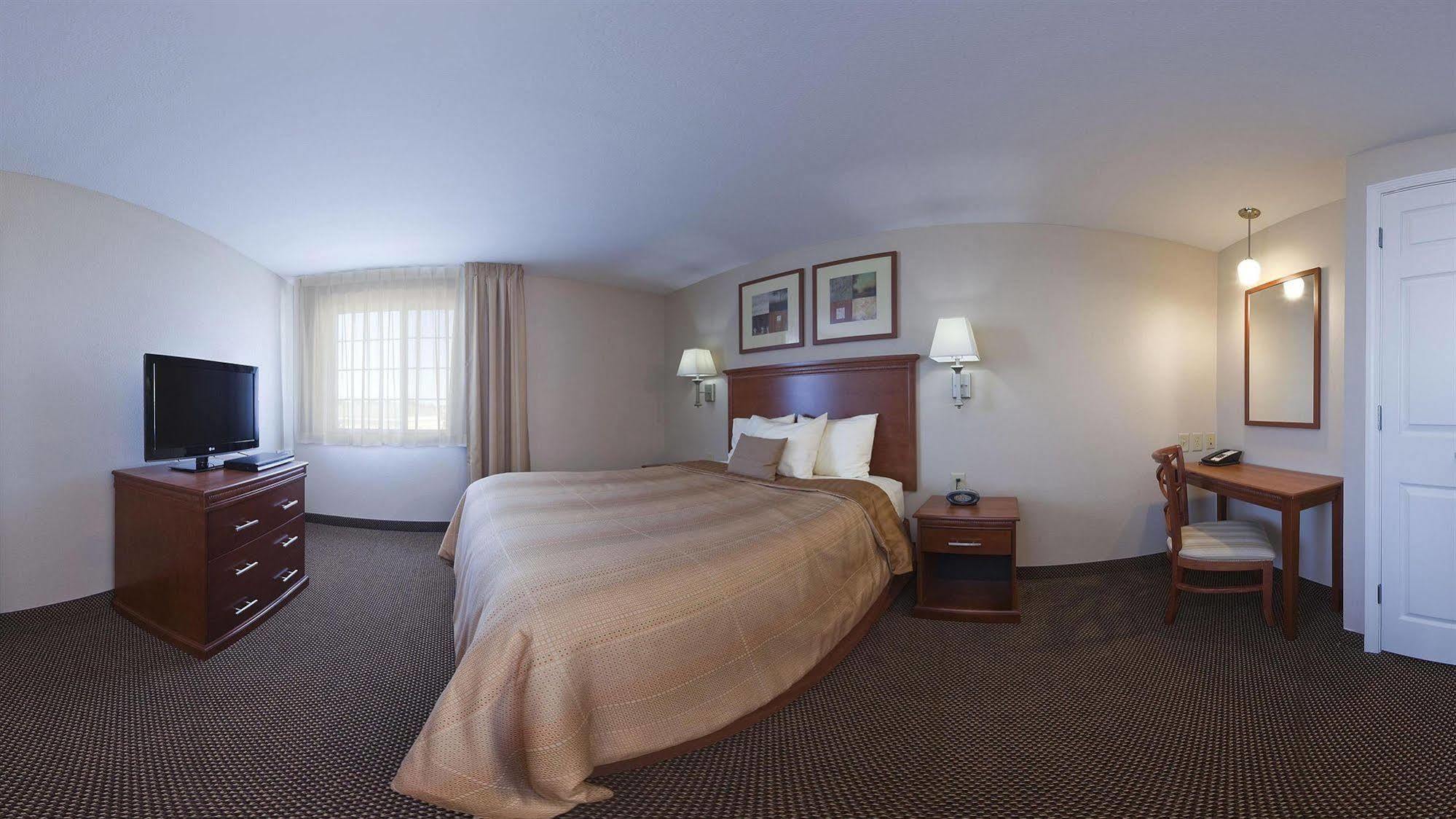 Candlewood Suites Lafayette By Ihg Exterior foto